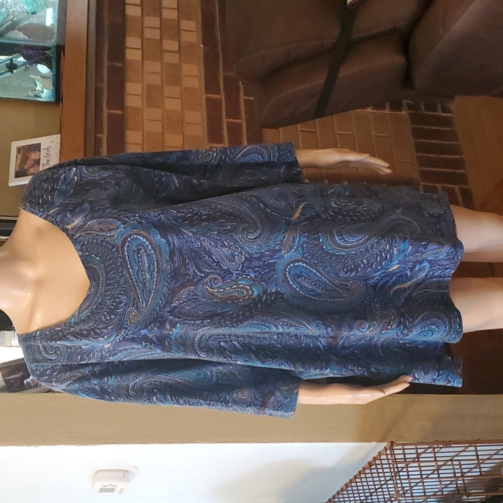 4 pcs. Size 22W/24W shirts & blouses.